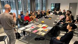 Impressions of the workshops and lectures as part of the exhibition project "Japanese Happiness - Attempt on the Aesthetic Experience and Happiness".